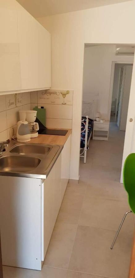 House Mergi Pomer Zewnętrze zdjęcie